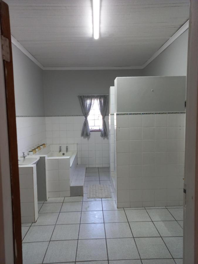 Orange Elephant Backpackers Addo Exterior foto